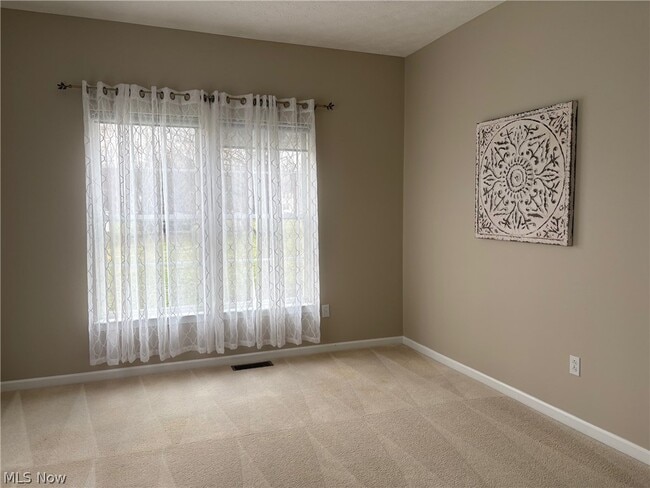 Building Photo - 4708 Quincy Dr