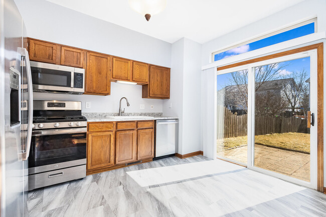 Building Photo - 14149 S Napa Cir