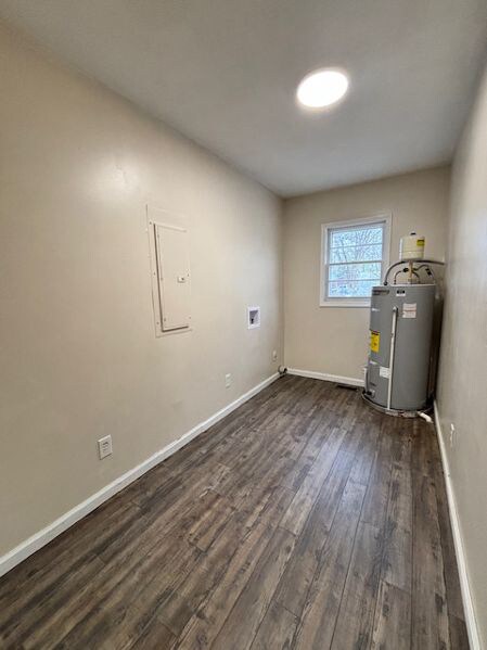 Building Photo - 303 Willow St