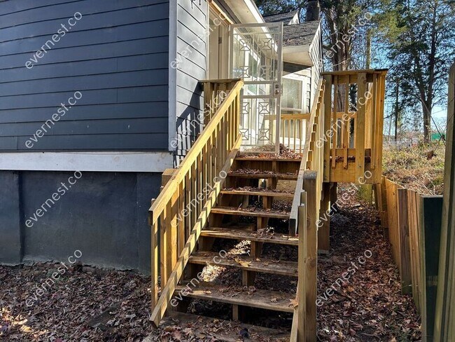 Building Photo - 1214 Bolton Rd NW