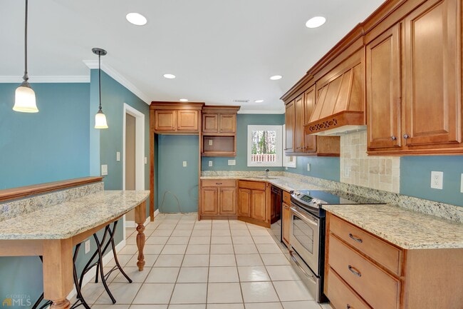 Building Photo - 240 Browns Hill Ct