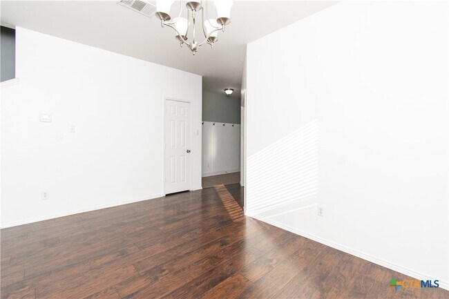 Building Photo - 2608 Moose Hide Dr