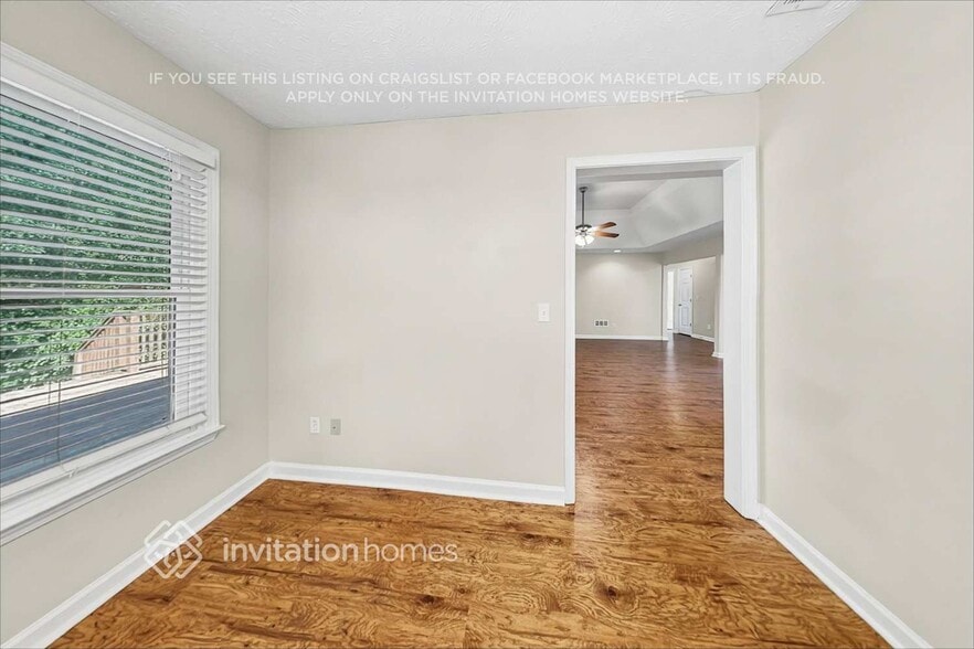 Building Photo - 730 Wilkes Dr