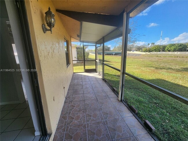 Building Photo - 10967 NW 30th Pl