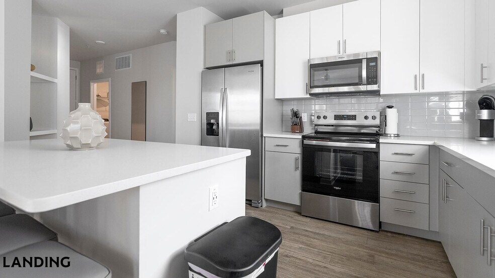 Building Photo - 4902 Cosmos Cir