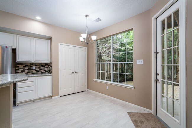 Building Photo - 66 Lakeridge Ct