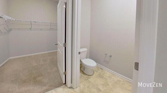 Building Photo - 22 Crestwood Pnes Trl