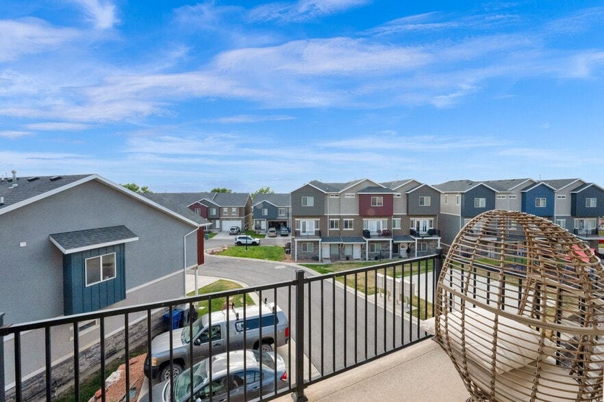 Building Photo - 67 S Walker Ln