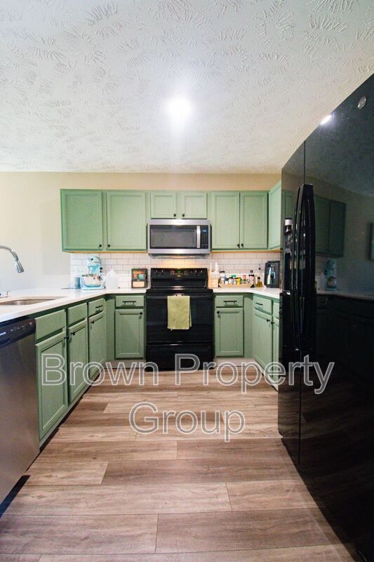 Building Photo - 4918 Yorkchester Dr