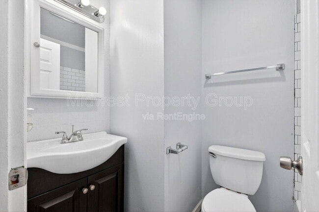 Building Photo - 1540 Aspen Dr