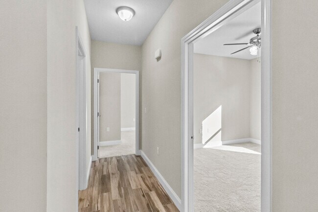 Building Photo - 949 Kenzie Ln