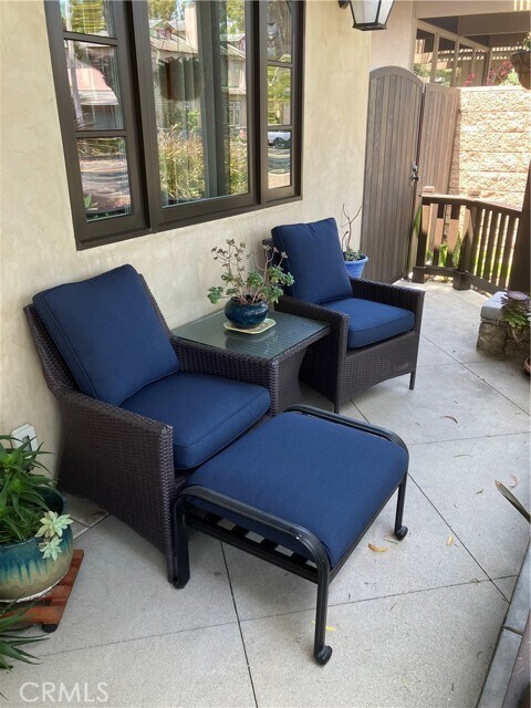 Building Photo - 707 12th St