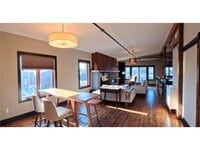 Building Photo - 312 3rd St