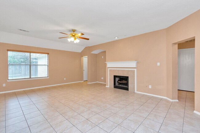Building Photo - 8506 Chancellorsville Ln