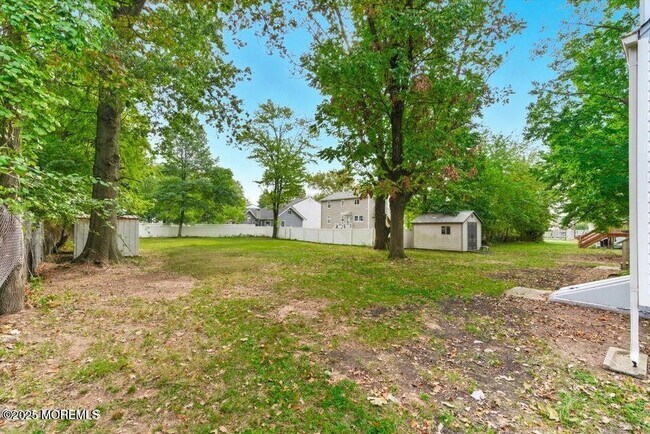 Building Photo - 174 Alcoa Ave
