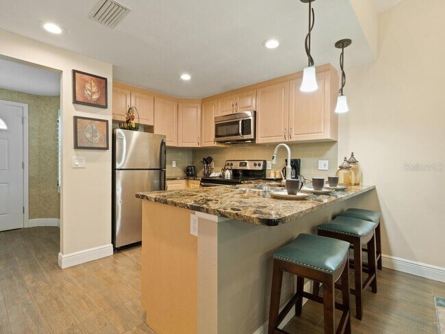 Building Photo - 3401 54th Dr W