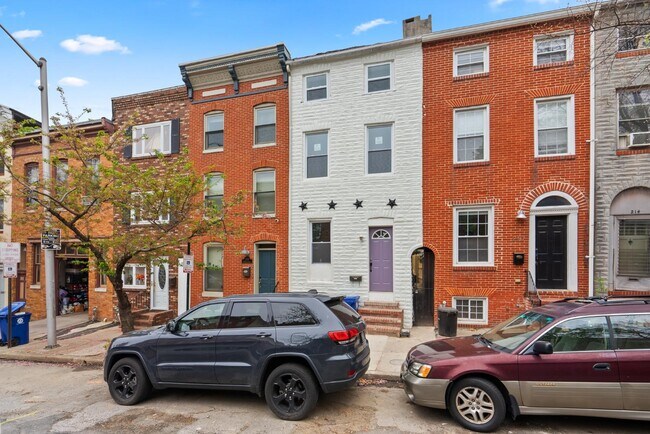 Building Photo - 218 S Wolfe St