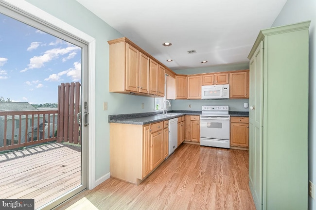 Building Photo - 109 Hunters Ridge Dr