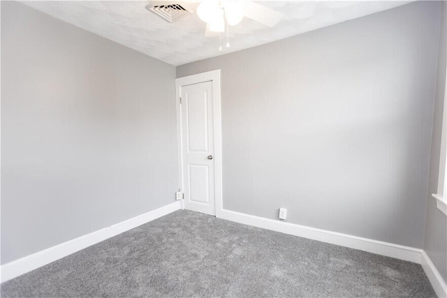 Building Photo - 141 Stanton Ave