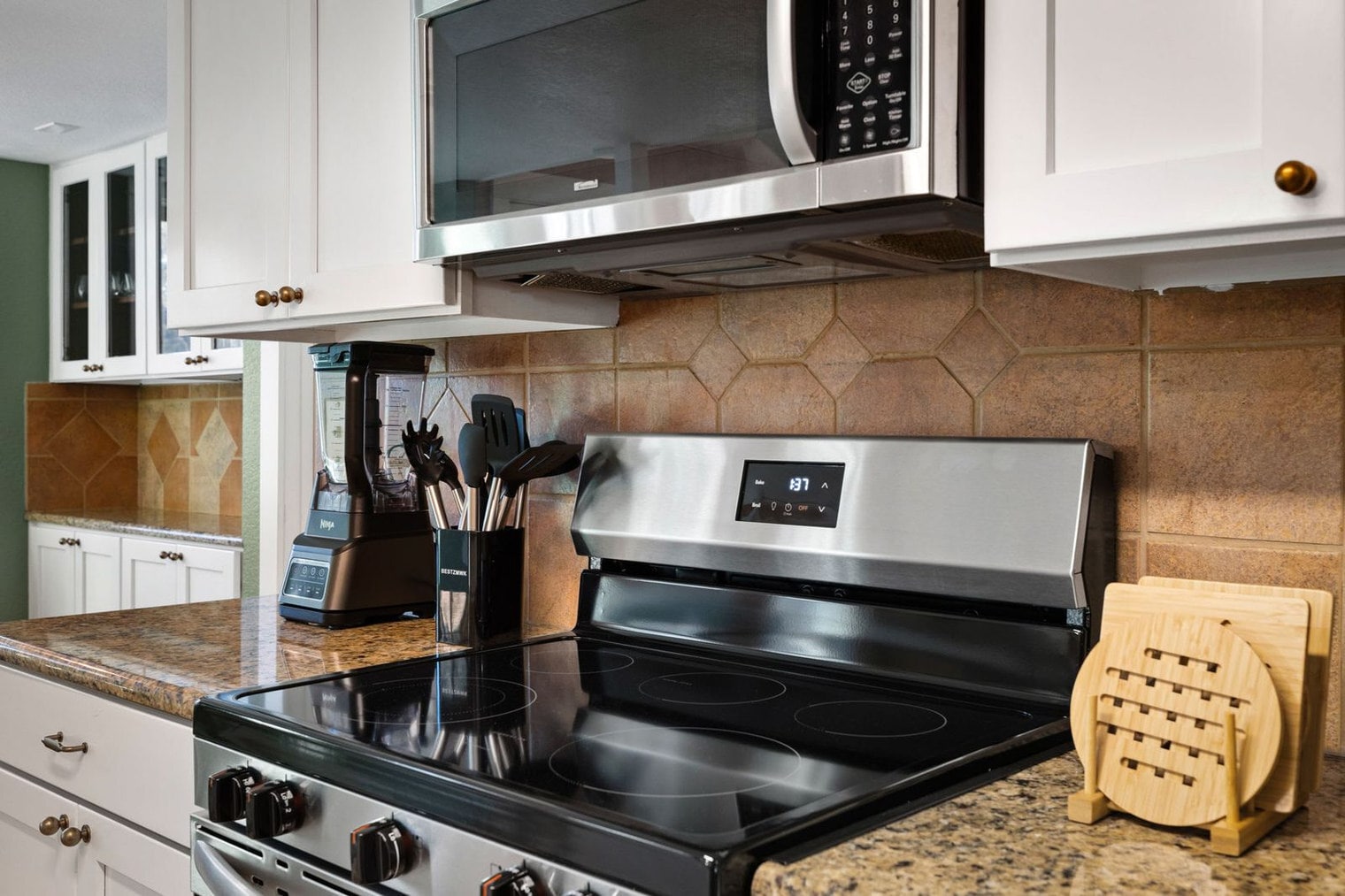 Building Photo - 2922 Sky Cliff St