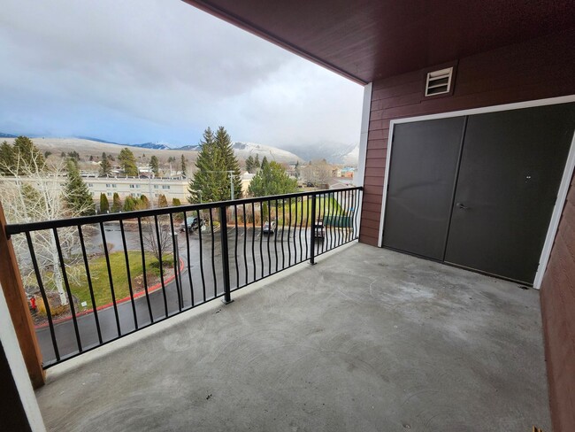 Building Photo - Great apartment in the center of Missoula!