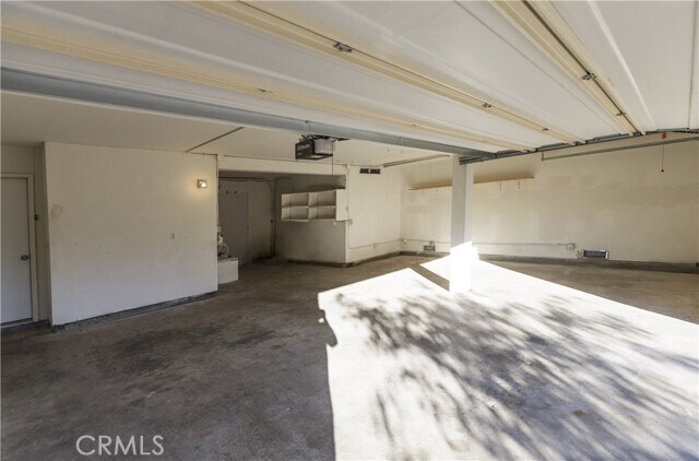 Building Photo - 3050 Wildwood Ave