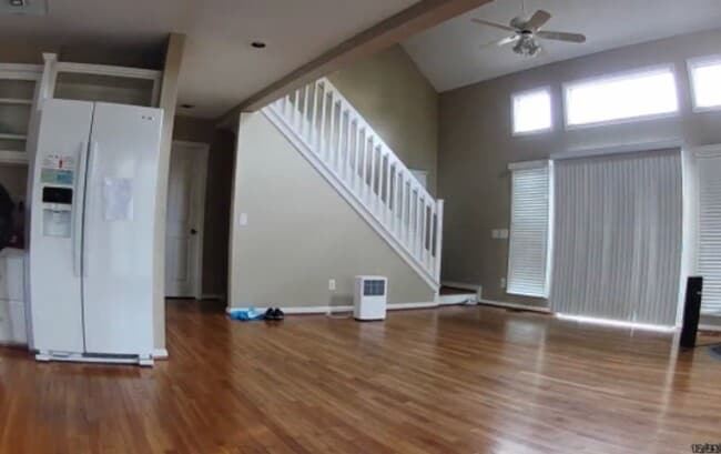 Building Photo - Emerald Isle Gated Community