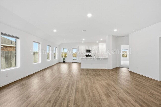 Building Photo - 5434 Still Mdw Ln