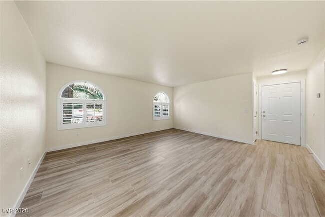 Building Photo - 9325 W Desert Inn Rd