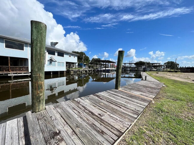 Building Photo - 3213 Willis St