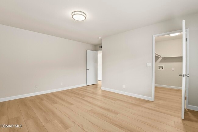 Building Photo - 1138 Landsburn Cir
