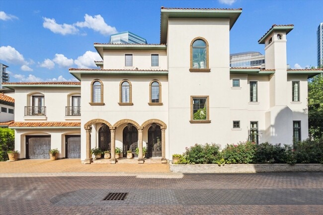 Building Photo - 5007 Cedar Creek Dr