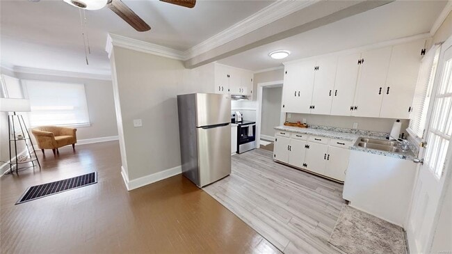Building Photo - 3881 Gober Rd