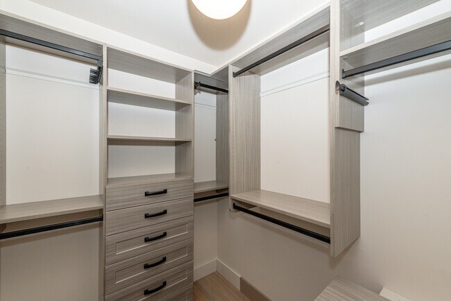 Building Photo - 626 Copperfield Dr