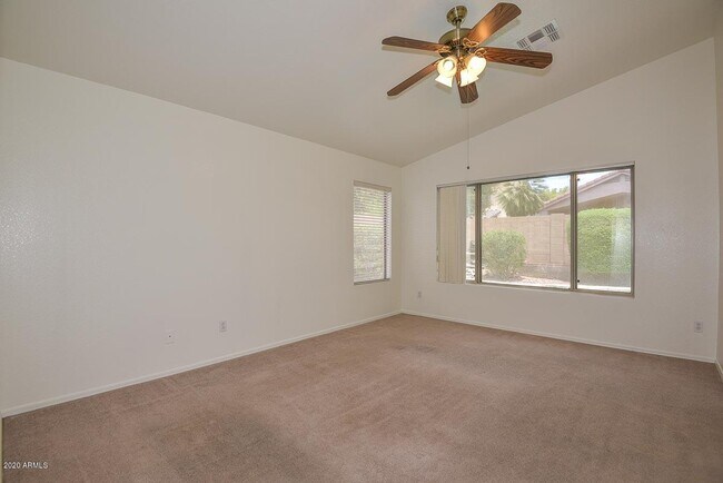 Building Photo - 7472 W Potter Dr