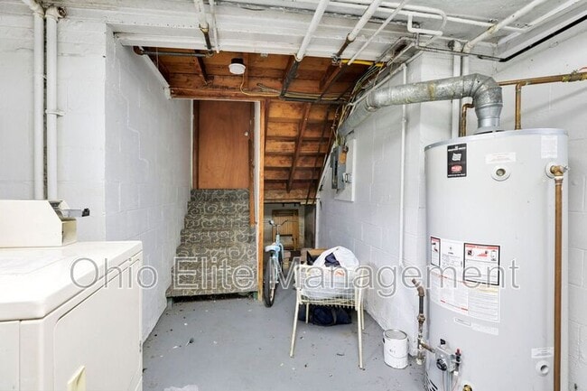 Building Photo - 1037 Binns Blvd