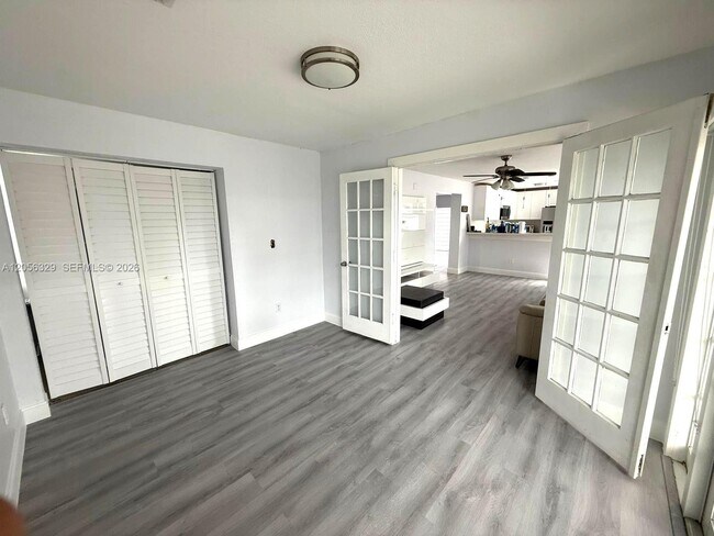Building Photo - 9352 SW 155th Ave