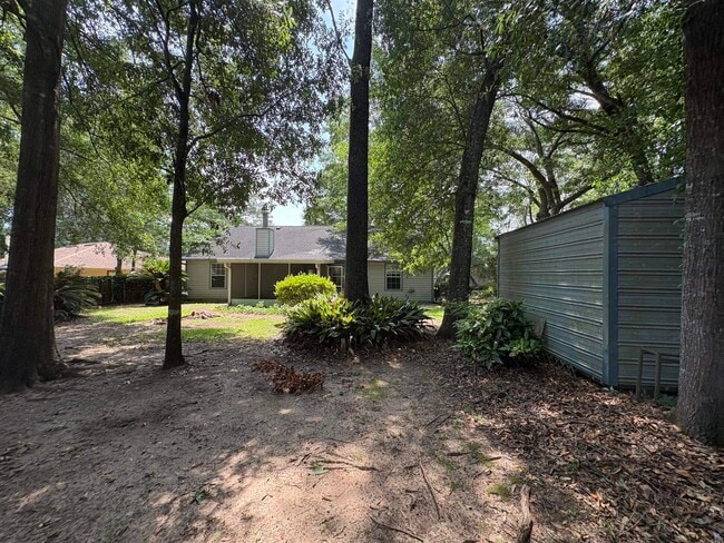 Building Photo - 460 Merlin Ct