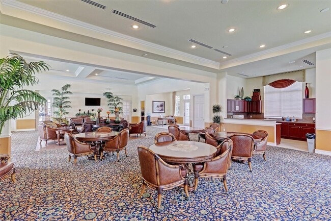Building Photo - 2037 Nassau Dr