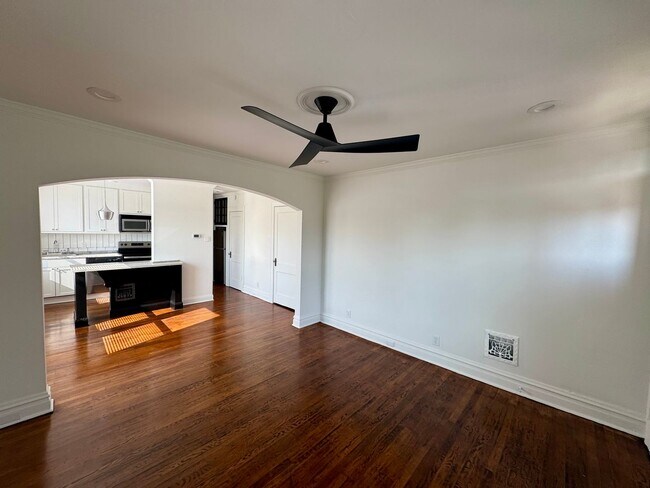 Building Photo - 3610-3612 Neosho St