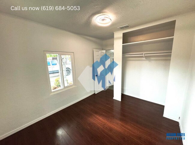 Building Photo - 5256-5260 Groveland Drive