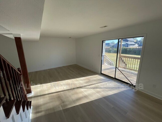 Building Photo - 1422 Stratton Pl Dr