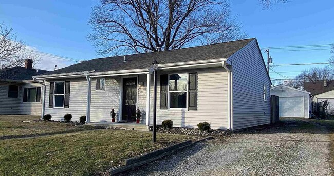 Building Photo - Newly renovated adorable 3 bedroom house c...
