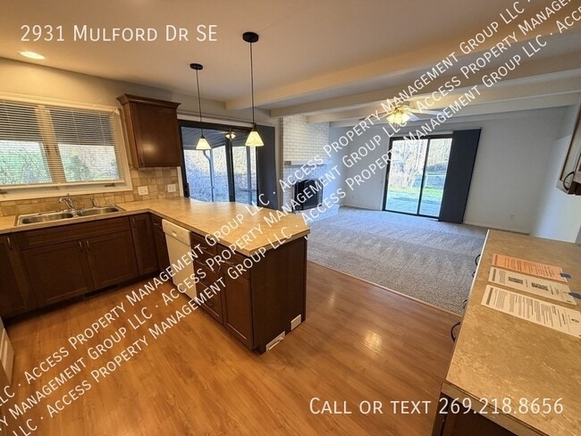 Building Photo - 2931 Mulford Dr SE