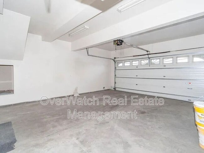 Building Photo - 2990 Summer Mist Ct