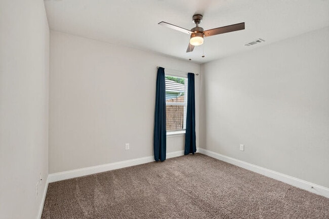 Building Photo - 10180 Orchid Magnolia Dr