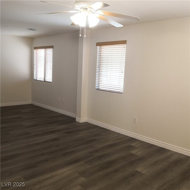 Building Photo - 5055 Lime Kiln Ave