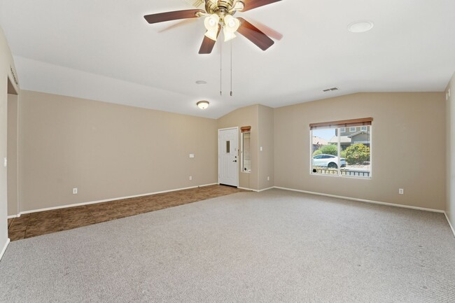 Building Photo - Maricopa Gem! 2,130 SF, Large Kitchen, AZ Room + Golf Course Living