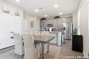Building Photo - 10626 Briceway Ace