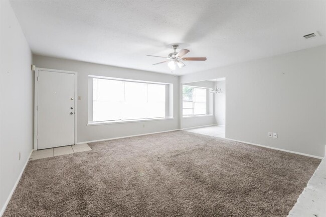 Building Photo - 4426 Adonis Dr